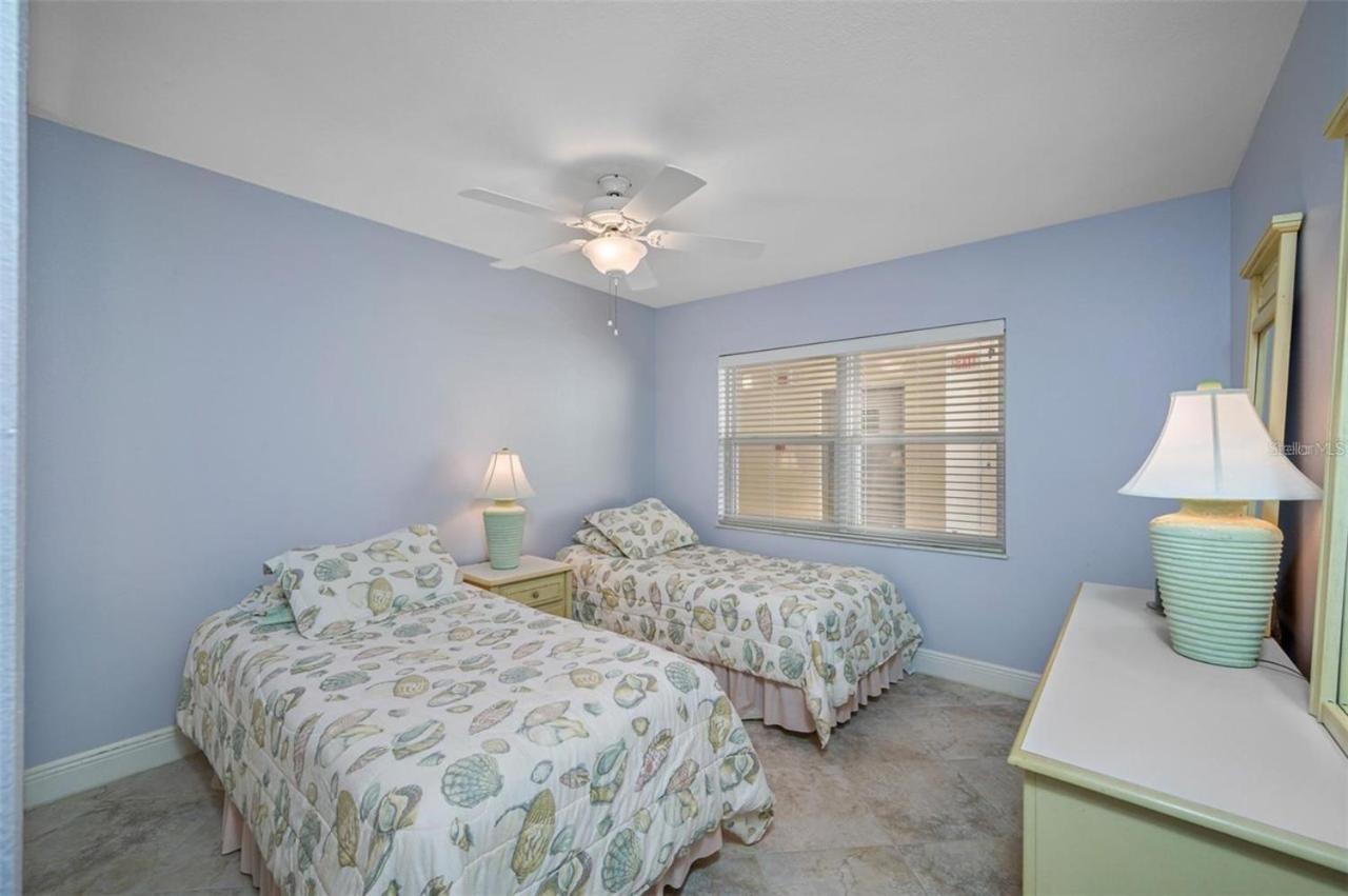 סיינט פיט ביץ' Oceanfront View Of Madeira Beach, Steps To The Beach - Madeira Norte Condo מראה חיצוני תמונה