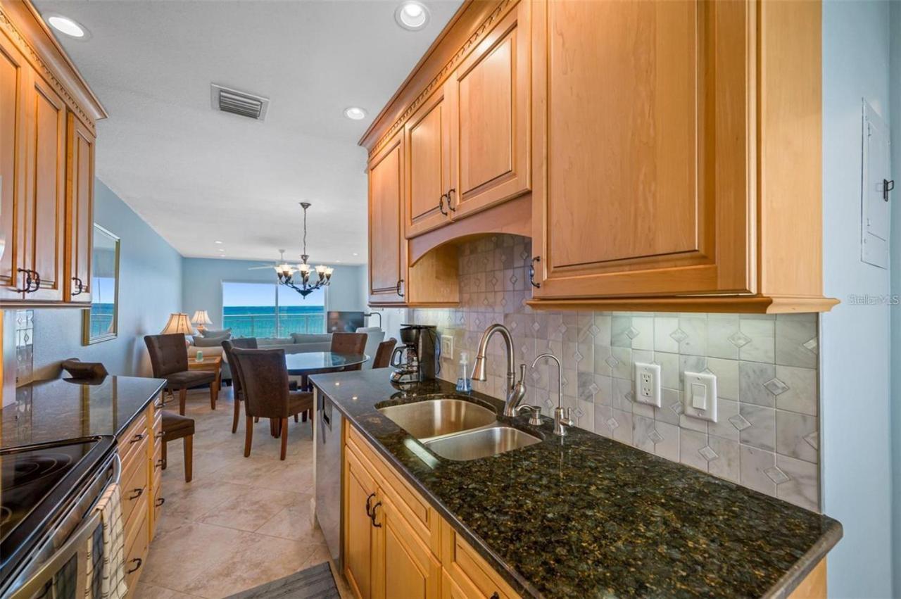סיינט פיט ביץ' Oceanfront View Of Madeira Beach, Steps To The Beach - Madeira Norte Condo מראה חיצוני תמונה