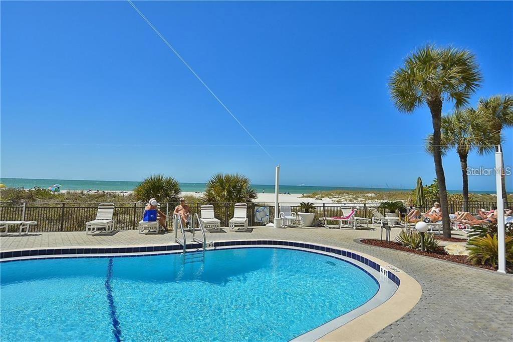 סיינט פיט ביץ' Oceanfront View Of Madeira Beach, Steps To The Beach - Madeira Norte Condo מראה חיצוני תמונה