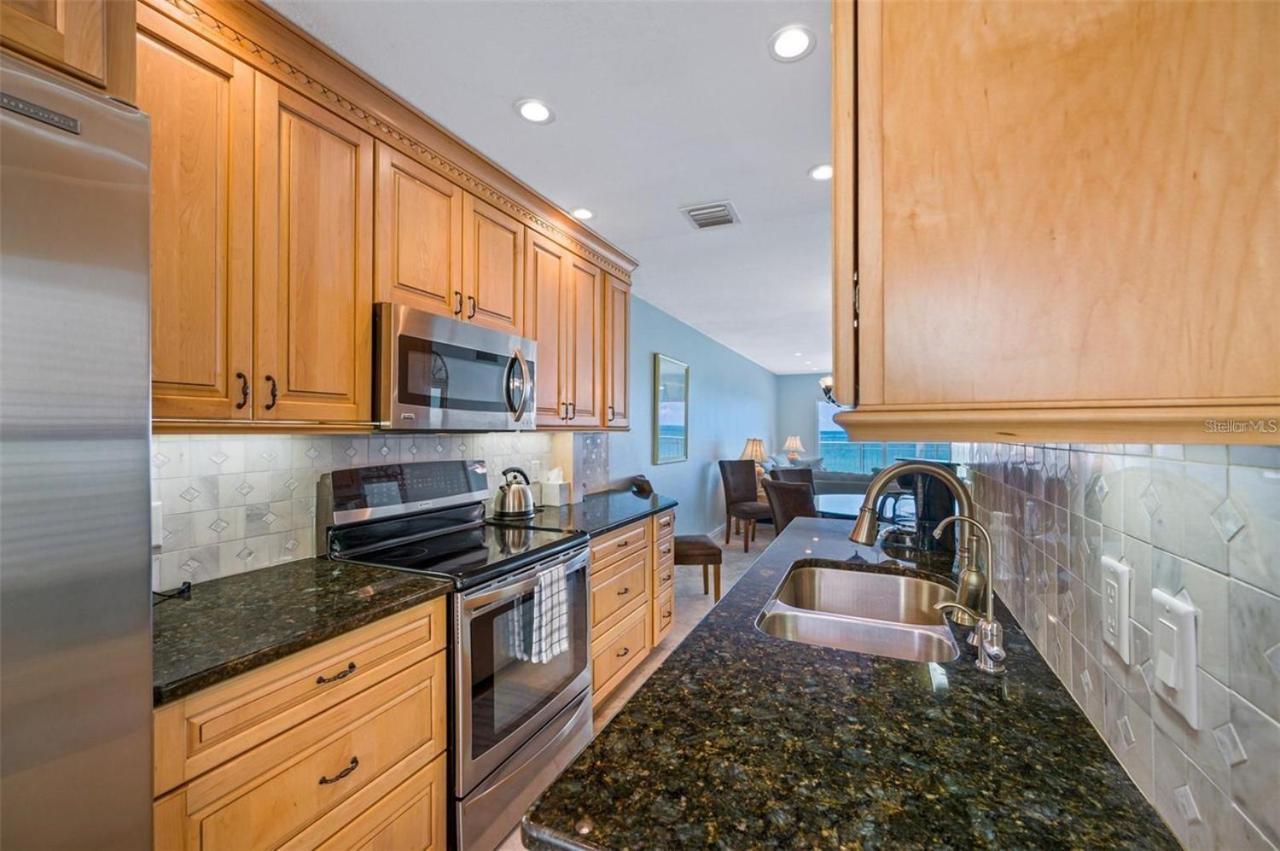 סיינט פיט ביץ' Oceanfront View Of Madeira Beach, Steps To The Beach - Madeira Norte Condo מראה חיצוני תמונה